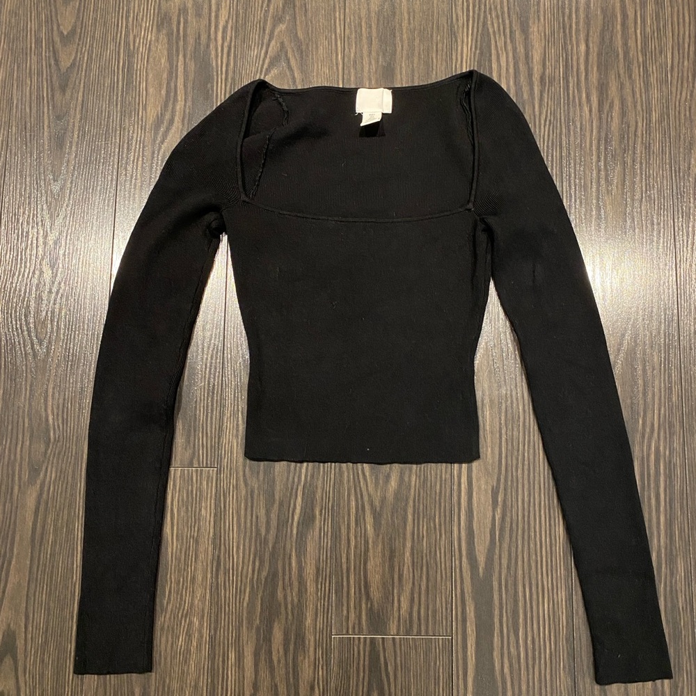 4 for 20❣️ H&M Black Cropped Long Sleeve - size small